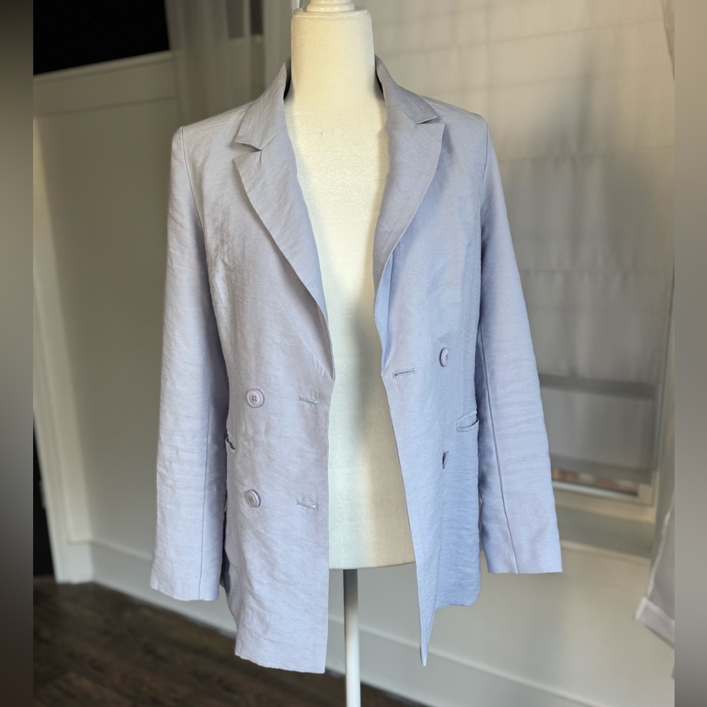 Light lavender blazer